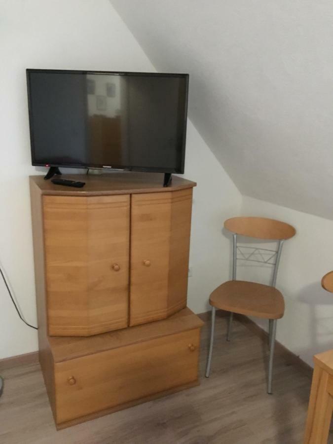 Haus Ursula Appartement Brake  Buitenkant foto